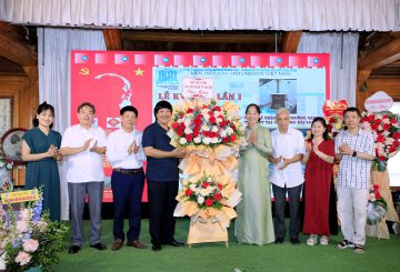 VINHCOBA VÀ HÀNH TRÌNH KIẾN TẠO THƯƠNG HIỆU KÍNH NGHỆ THUẬT VIỆT NAM TRÊN BẢN ĐỒ SÁNG TẠO TOÀN CẦU